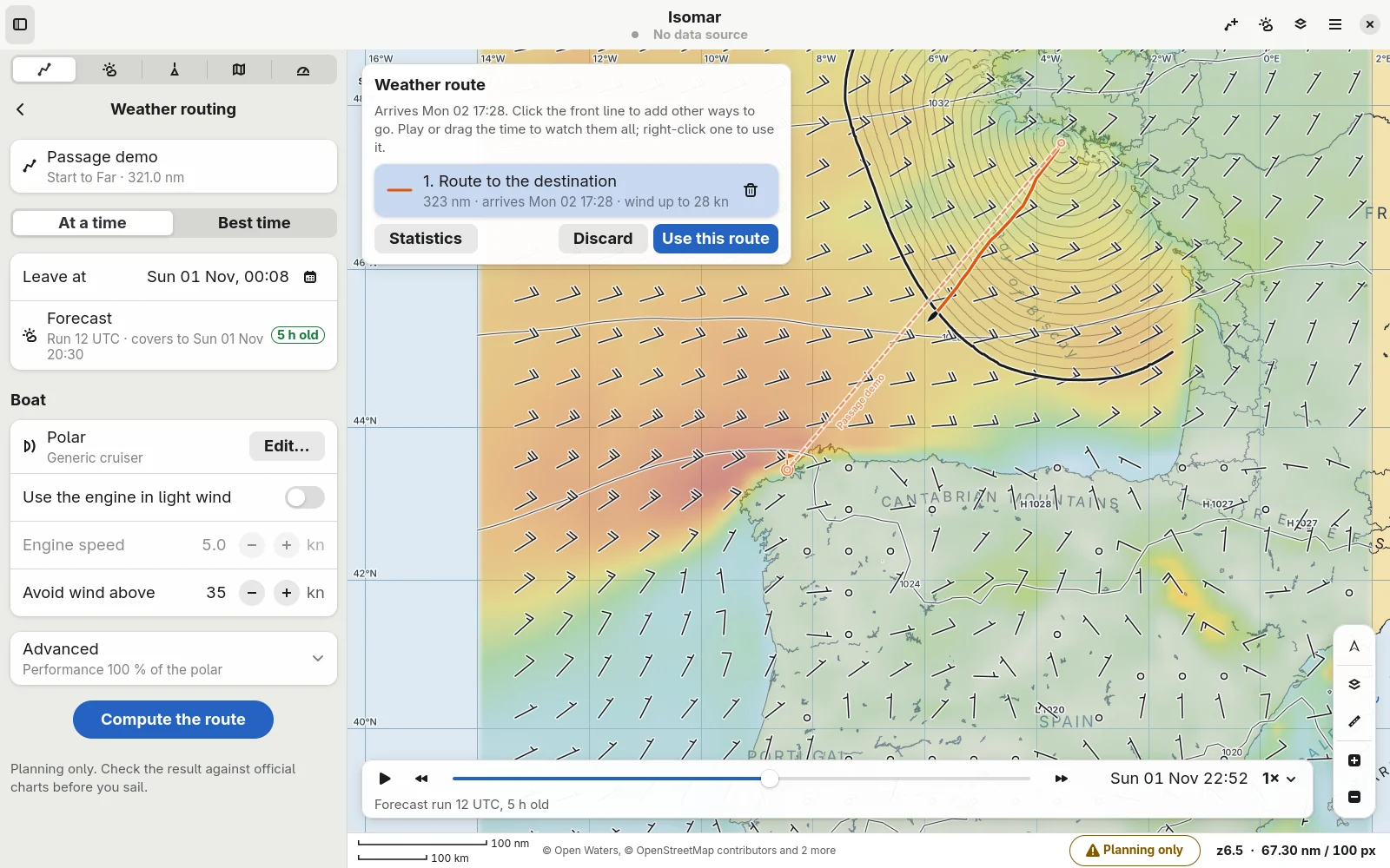 A weather route from Lorient to A Coruña across the Bay of Biscay, with the isochrone fronts over the wind forecast.